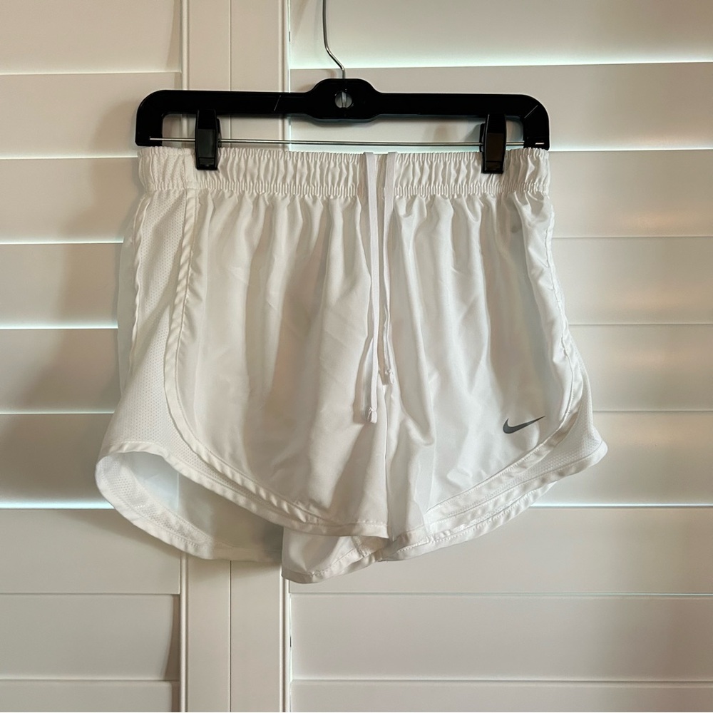 Nike DriFit Running Short White Size Medium